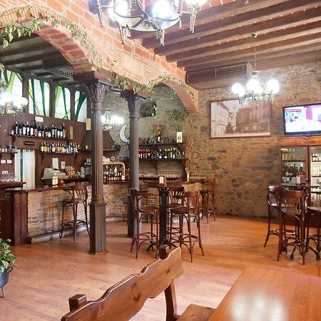 Hostal Virgen De La Encina Ponferrada Luaran gambar